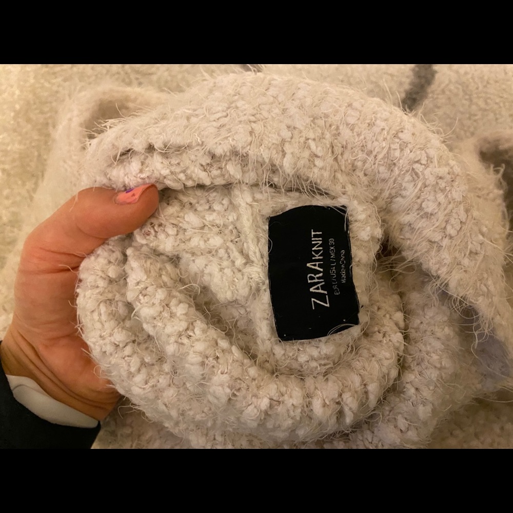 Sweater - Picture 2 of 2